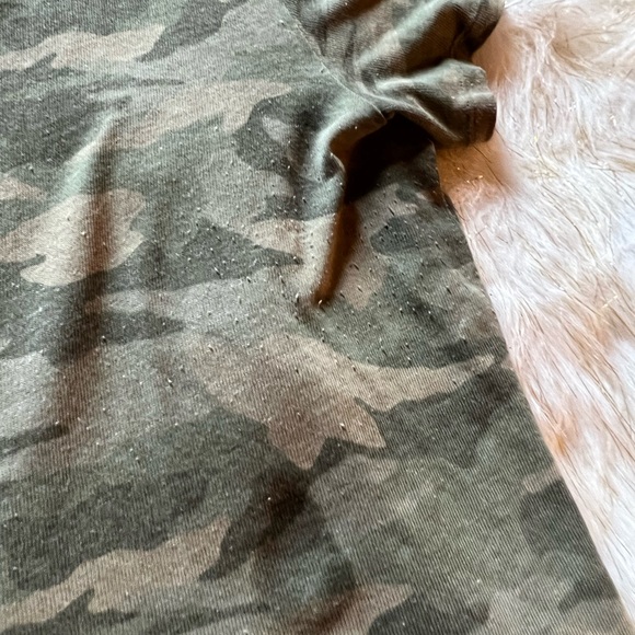 AE Camo Soft Tee - Picture 4 of 5